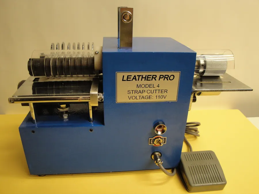 Strap cutting machines: LEATHERPRO Model 4