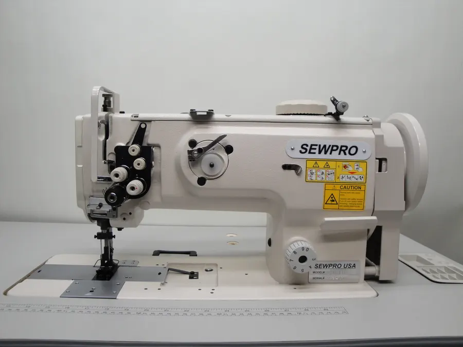 Double needle: SEWPRO 1560N