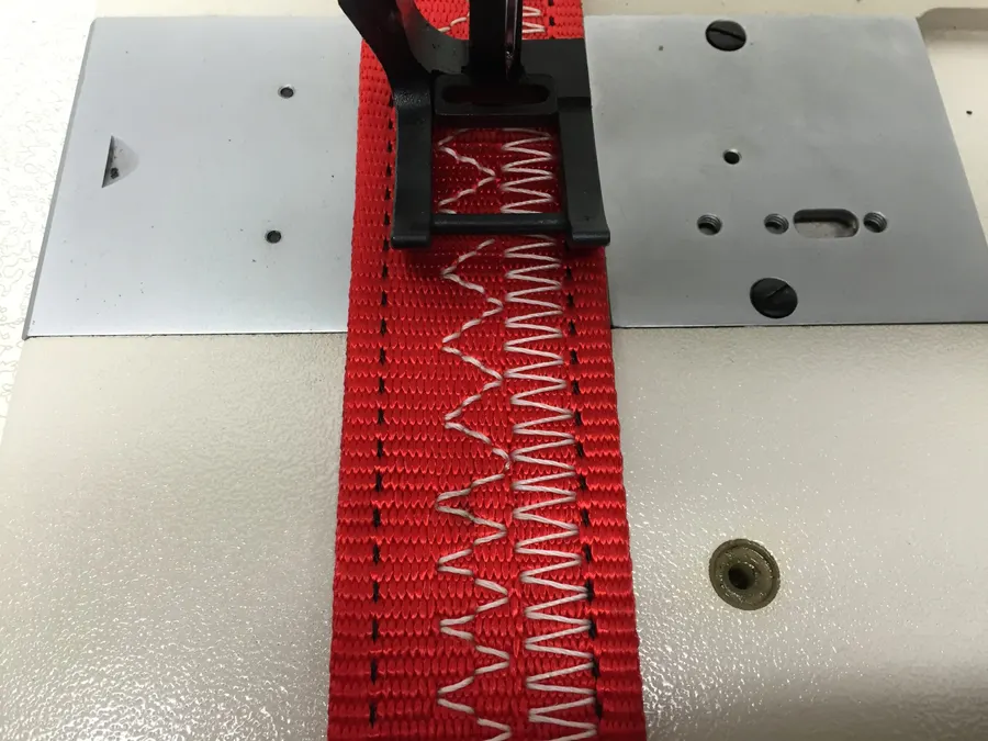 SEWPRO 204ZTS zig-zag sewing machine
