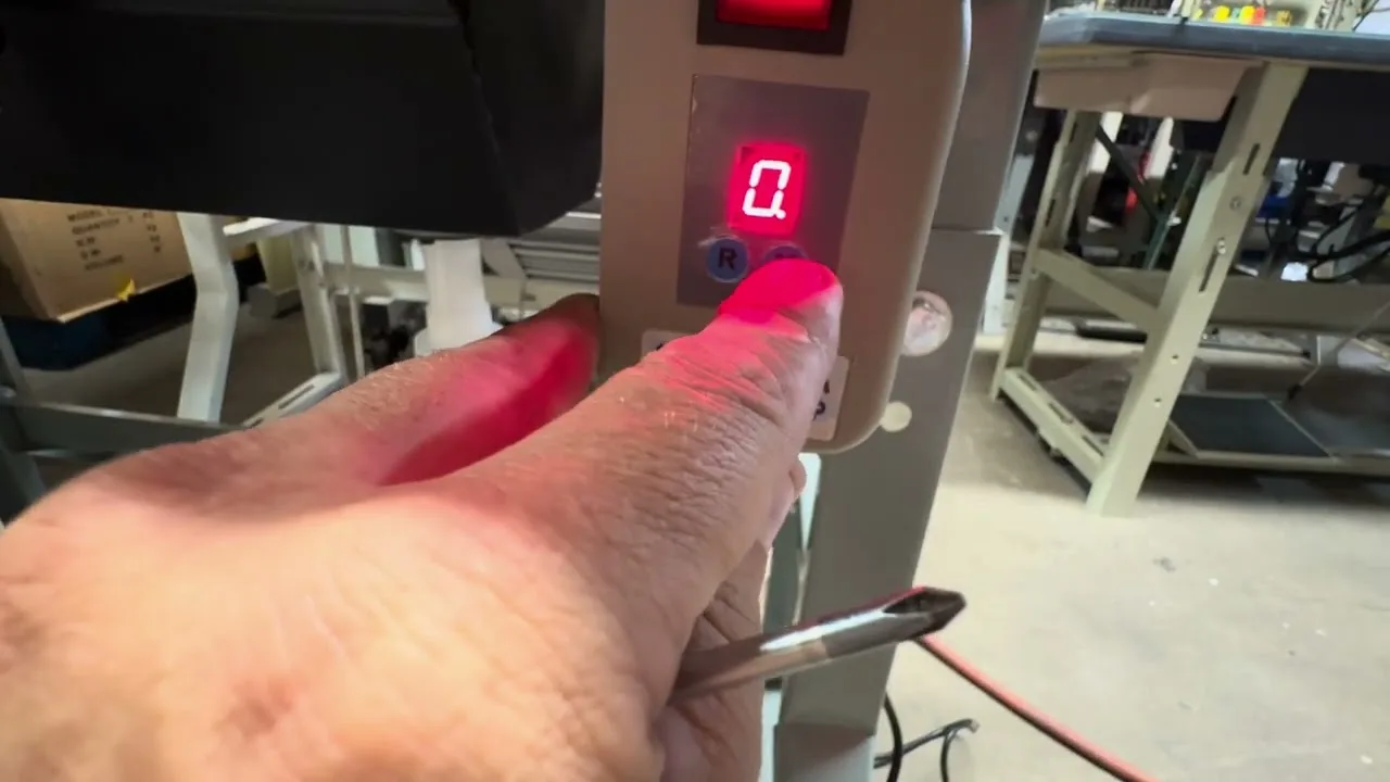 Setting the speed on a servo motor